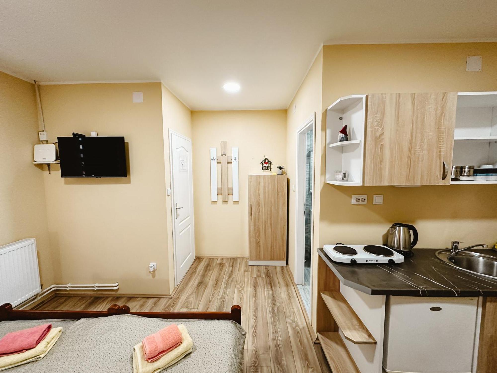 S. A. L. 2 Apartamento Zrenjanin Exterior foto