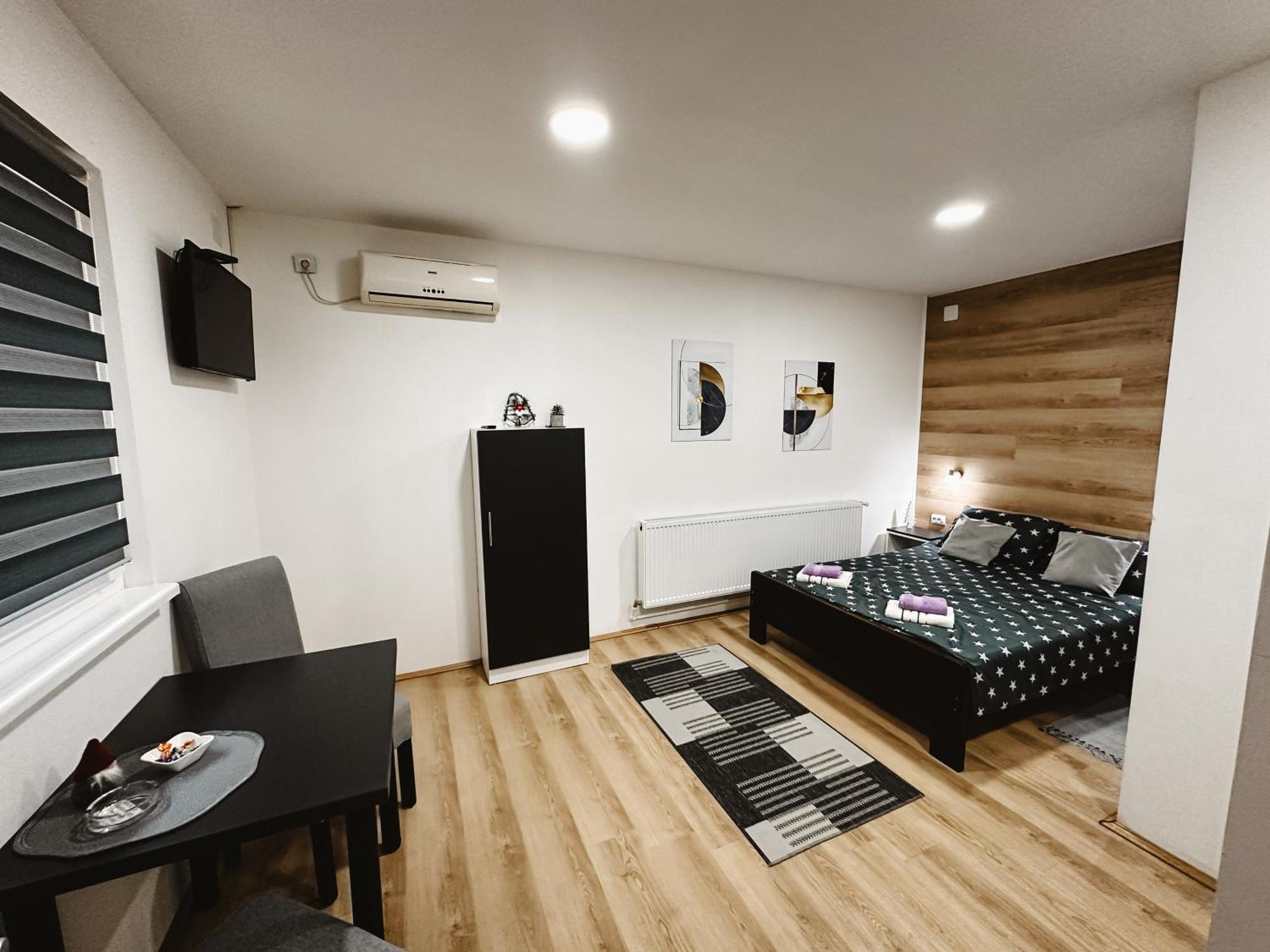 S. A. L. 2 Apartamento Zrenjanin Exterior foto