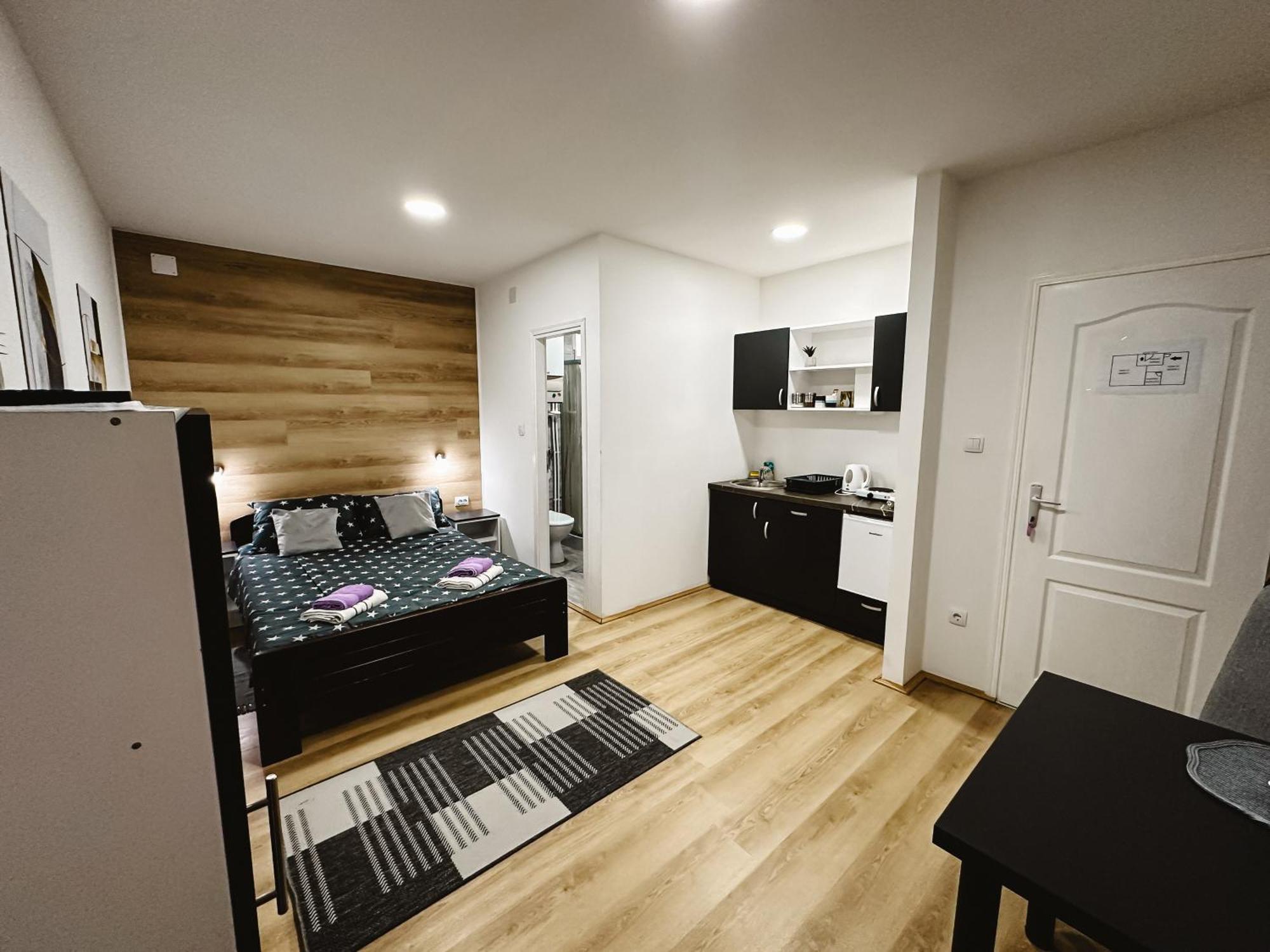S. A. L. 2 Apartamento Zrenjanin Exterior foto